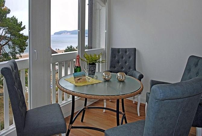 Strandvilla Aegir Mit Ostseeblick Binz Buitenkant foto